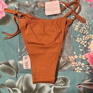 NWT MONDAY SWIMWEAR ISLA MUJERES TOFFEE BOTTOMS SIZE SMALL